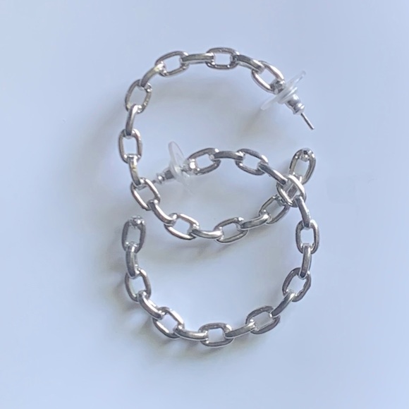 Cookie Lee Jewelry - 🔗Cable Link Silver Tone Open Hoop Post Earrings by Cookie Lee